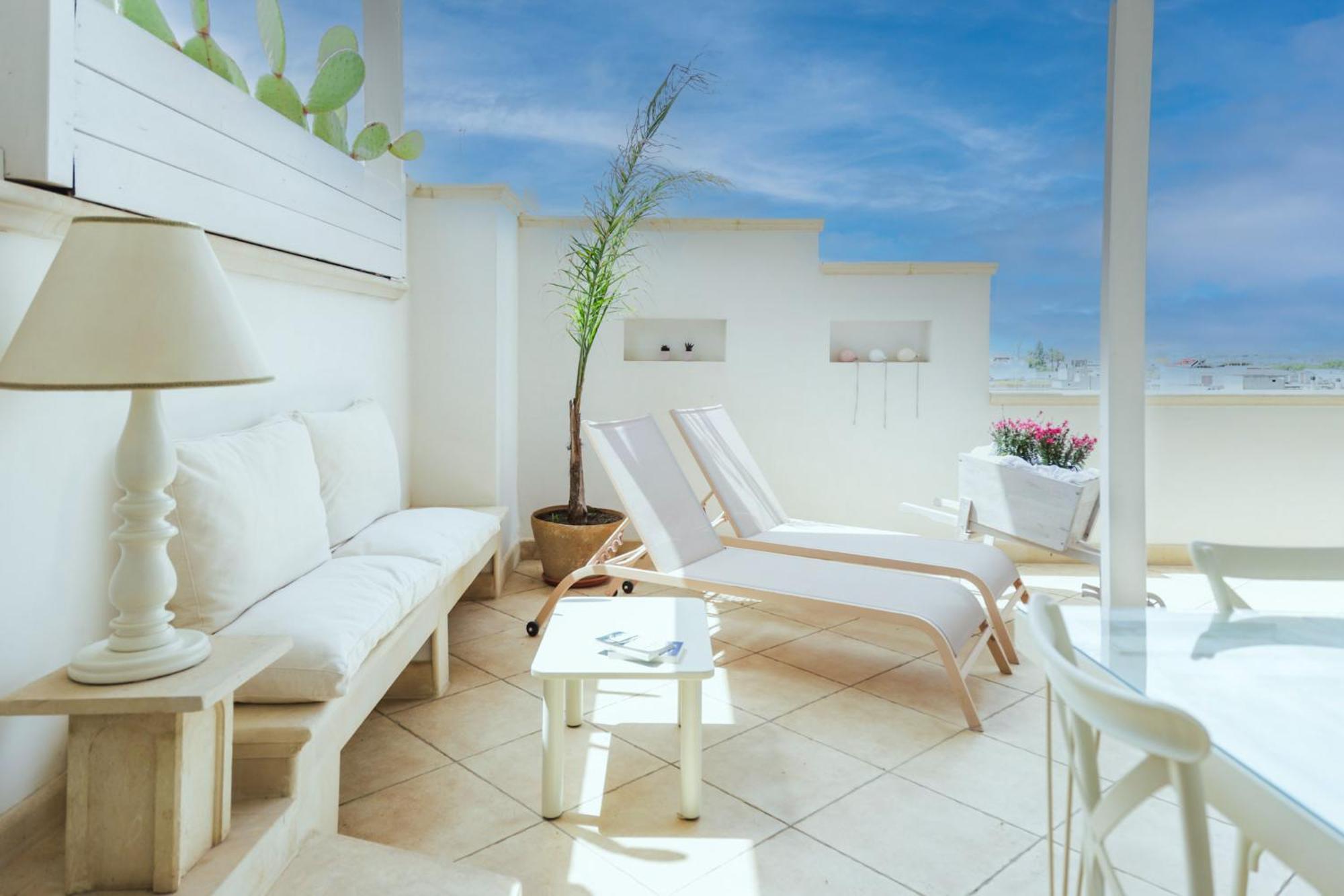 Sea Suites Ugento Exterior photo